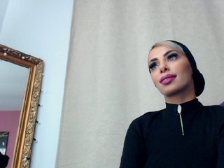 Live sex webcam photo for MoonaPrincess #203021883