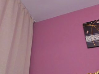 Live sex webcam photo for MoonaPrincess #206171492