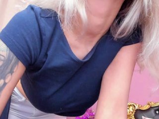 Live sex webcam photo for MoonaPrincess #206174530