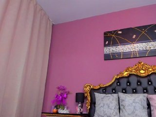 Live sex webcam photo for MoonaPrincess #211801891