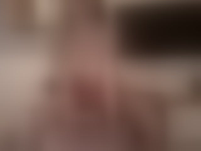 Live sex webcam photo for MoonieBlua