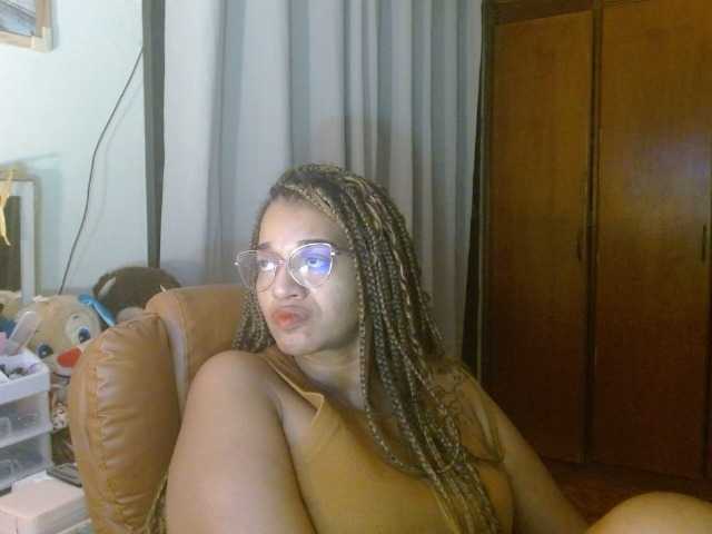 Live sex webcam photo for Moranguh #278113039