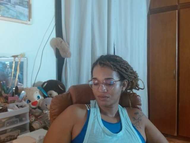 Live sex webcam photo for Moranguh #278136497