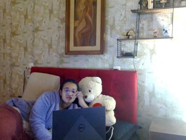 Live sex webcam photo for Moranguh #278299515