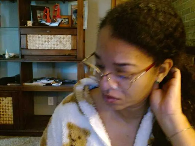 Live sex webcam photo for Moranguh #291020868