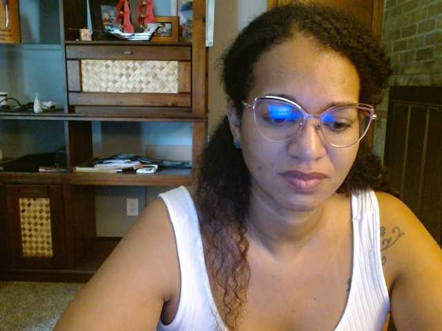 Live sex webcam photo for Moranguh #291029744