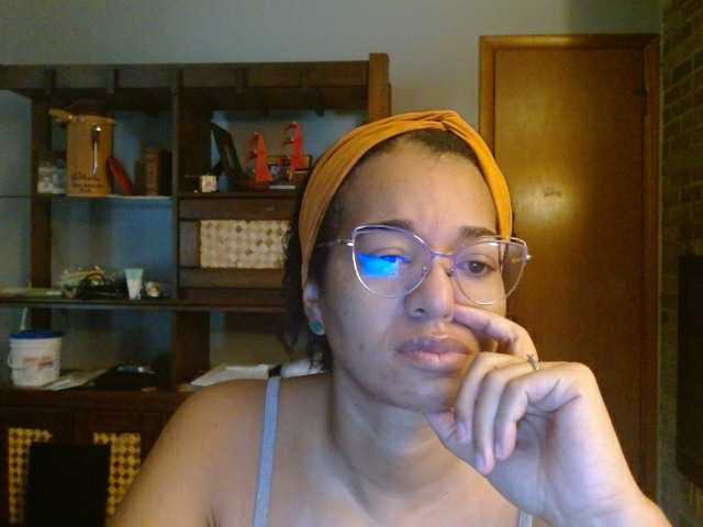 Live sex webcam photo for Moranguh #291252523