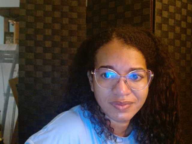 Live sex webcam photo for Moranguh #291410786