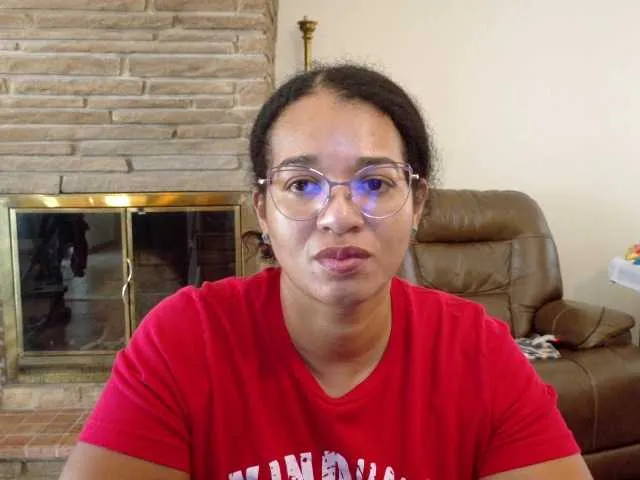 Live sex webcam photo for Moranguh #292308901