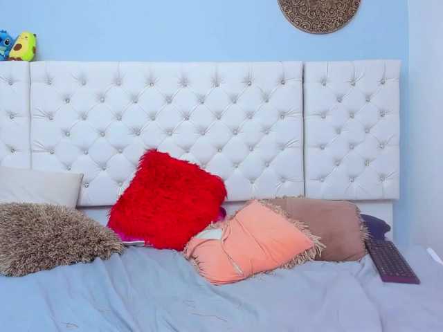 Live sex webcam photo for Morgan-noah77 #272897721