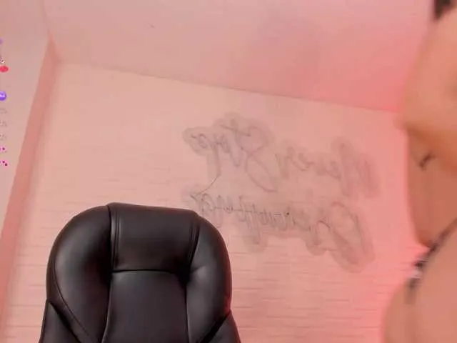 Live sex webcam photo for MorganHicks #290727840