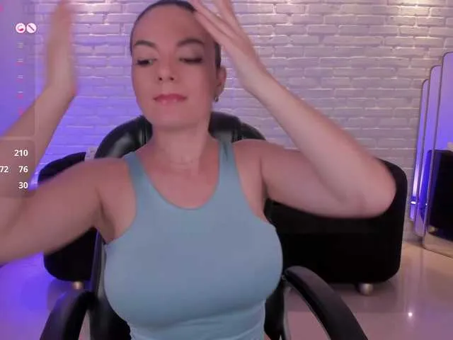 Live sex webcam photo for MorganHicks #291476926