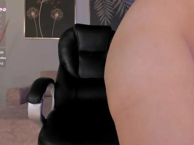 Live sex webcam photo for MorganHicks #291937384