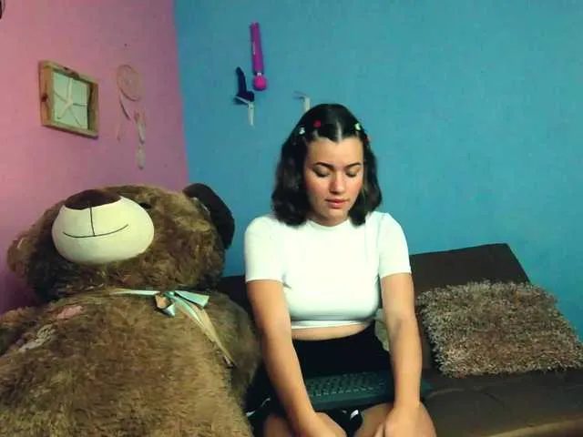 Live sex webcam photo for MorganKing1 #272937110