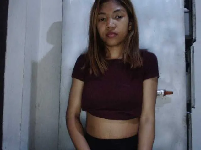 Live sex webcam photo for Morgane1 #276704540