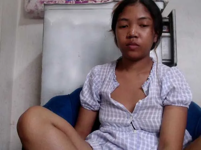 Live sex webcam photo for Morgane1 #290298978