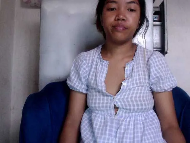 Live sex webcam photo for Morgane1 #290305741