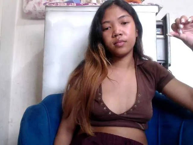 Live sex webcam photo for Morgane1 #290307816