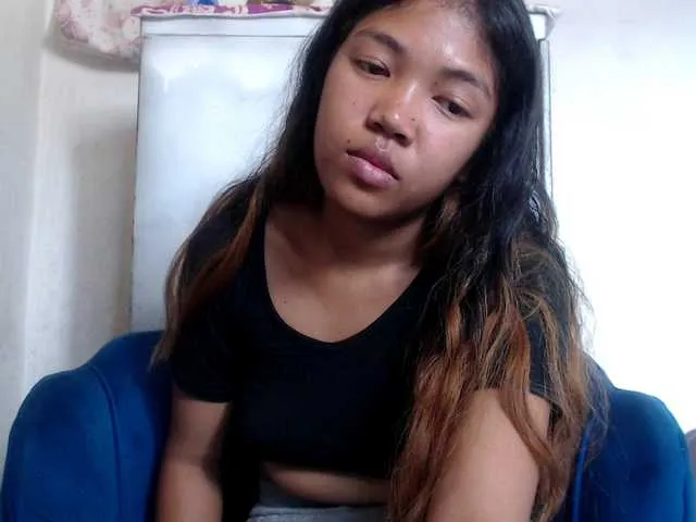 Live sex webcam photo for Morgane1 #290353214