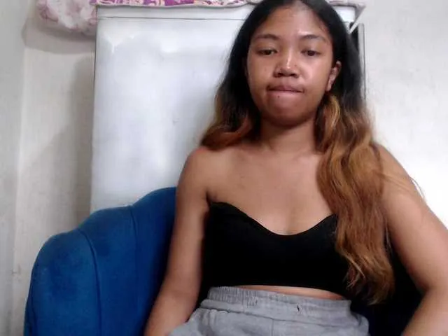 Live sex webcam photo for Morgane1 #290360034