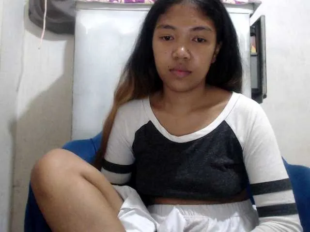 Live sex webcam photo for Morgane1 #290590650