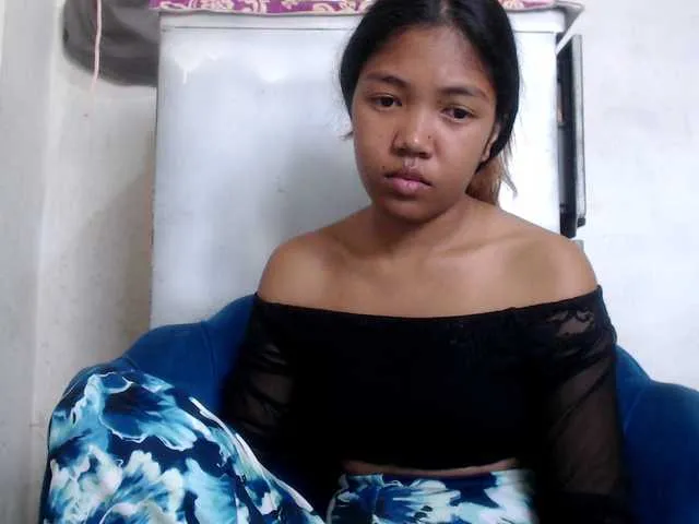 Live sex webcam photo for Morgane1 #290600574