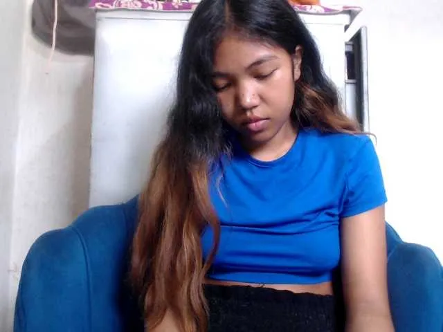 Live sex webcam photo for Morgane1 #290676288