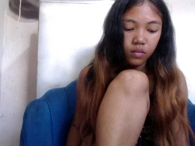 Live sex webcam photo for Morgane1 #290695708