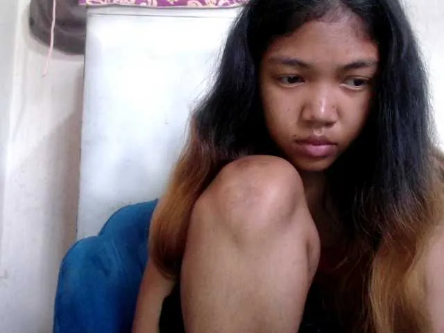Live sex webcam photo for Morgane1 #290716842