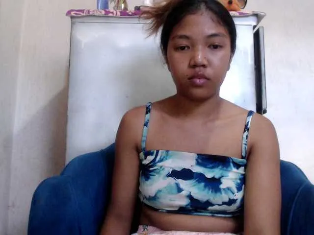 Live sex webcam photo for Morgane1 #290756844