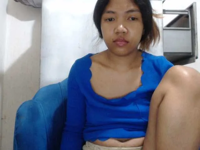 Live sex webcam photo for Morgane1 #290877737