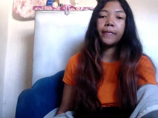 Live sex webcam photo for Morgane1 #291159742