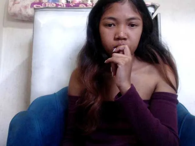 Live sex webcam photo for Morgane1 #291198439