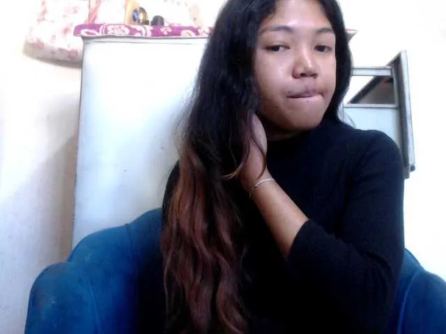 Live sex webcam photo for Morgane1 #291370769