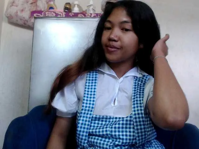 Live sex webcam photo for Morgane1 #291506566