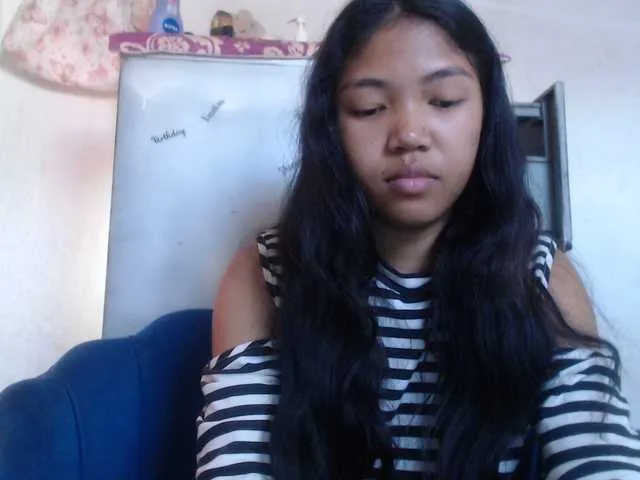 Live sex webcam photo for Morgane1 #291741143