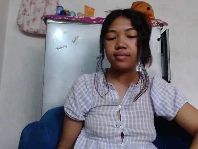 Live sex webcam photo for Morgane1 #292234978