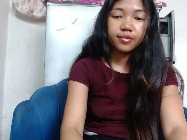 Live sex webcam photo for Morgane1 #292334929