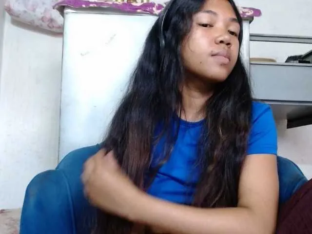 Live sex webcam photo for Morgane1 #292408001