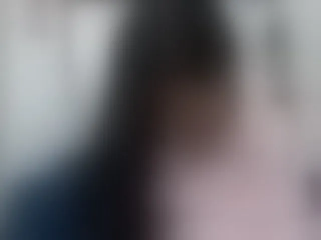 Live sex webcam photo for Morgane1 #293753153