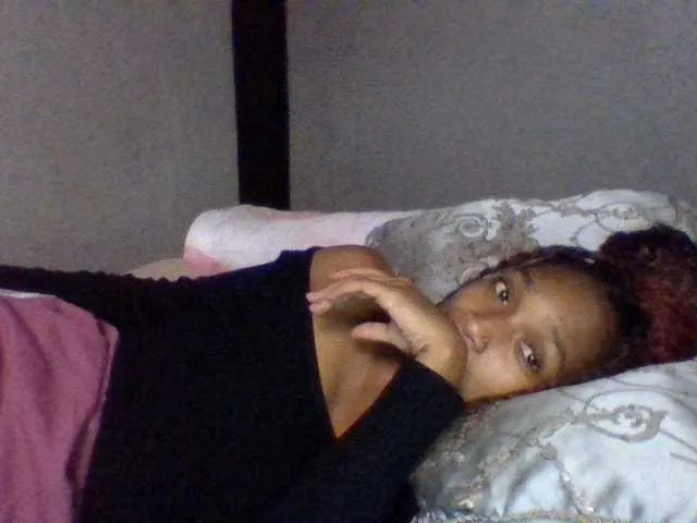 Live sex webcam photo for Morgane231 #277138263