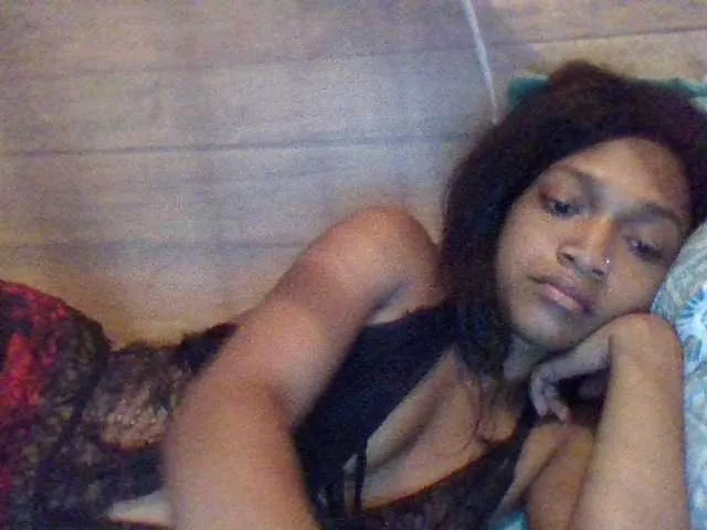 Live sex webcam photo for Morgane231 #277713473