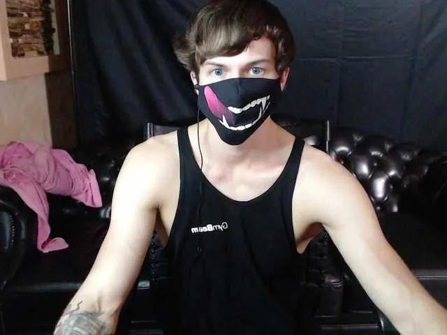 Live sex webcam photo for Mortem18 #276082287