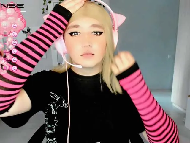 Live sex webcam photo for MorticiaDors #274625114
