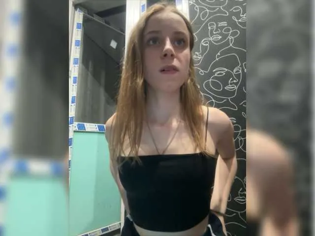 Live sex webcam photo for MoscowNeverSleep- #277785980