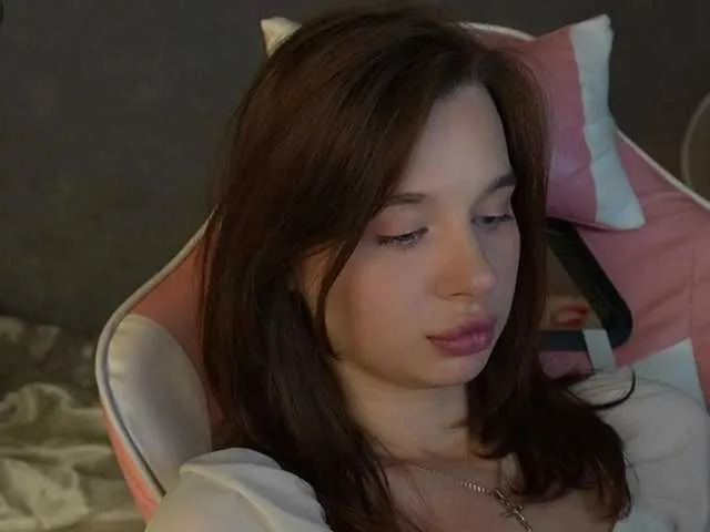 Live sex webcam photo for MossiPolli #291509099