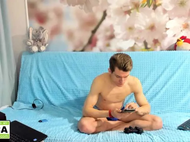 Live sex webcam photo for Mr-Stiffler #273284813