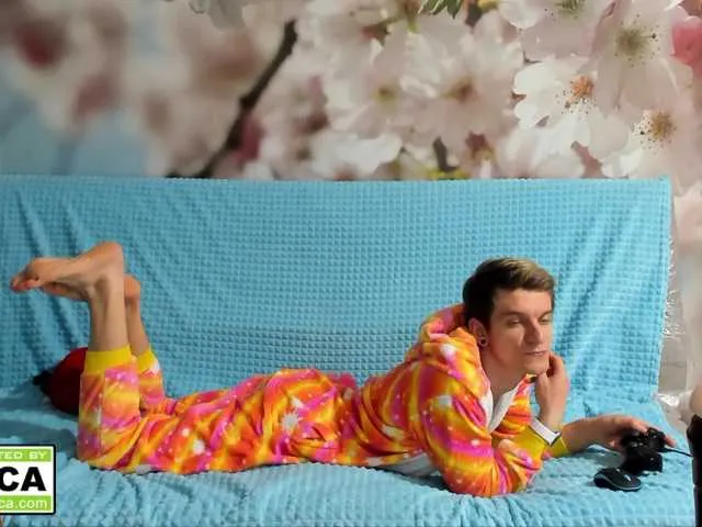 Live sex webcam photo for Mr-Stiffler #273478091