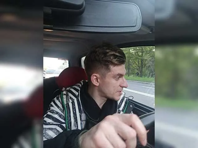 Live sex webcam photo for Mr-Stiffler #273504479