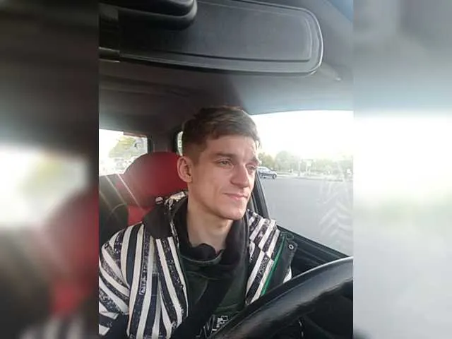 Live sex webcam photo for Mr-Stiffler #273516494